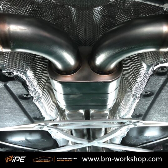 M5_F90_bmw_exhaust_אגזוז_מערכת_פליטה_לרכב_במוו_bavarian_motors_workshop_iPE_2